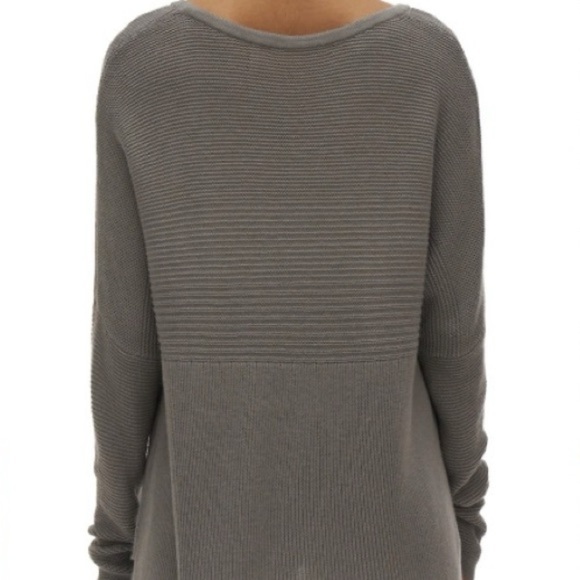 Helmut Lang Lightweight Scoop Neck High Low Sweater taupe grey
Size S - Picture 3 of 10